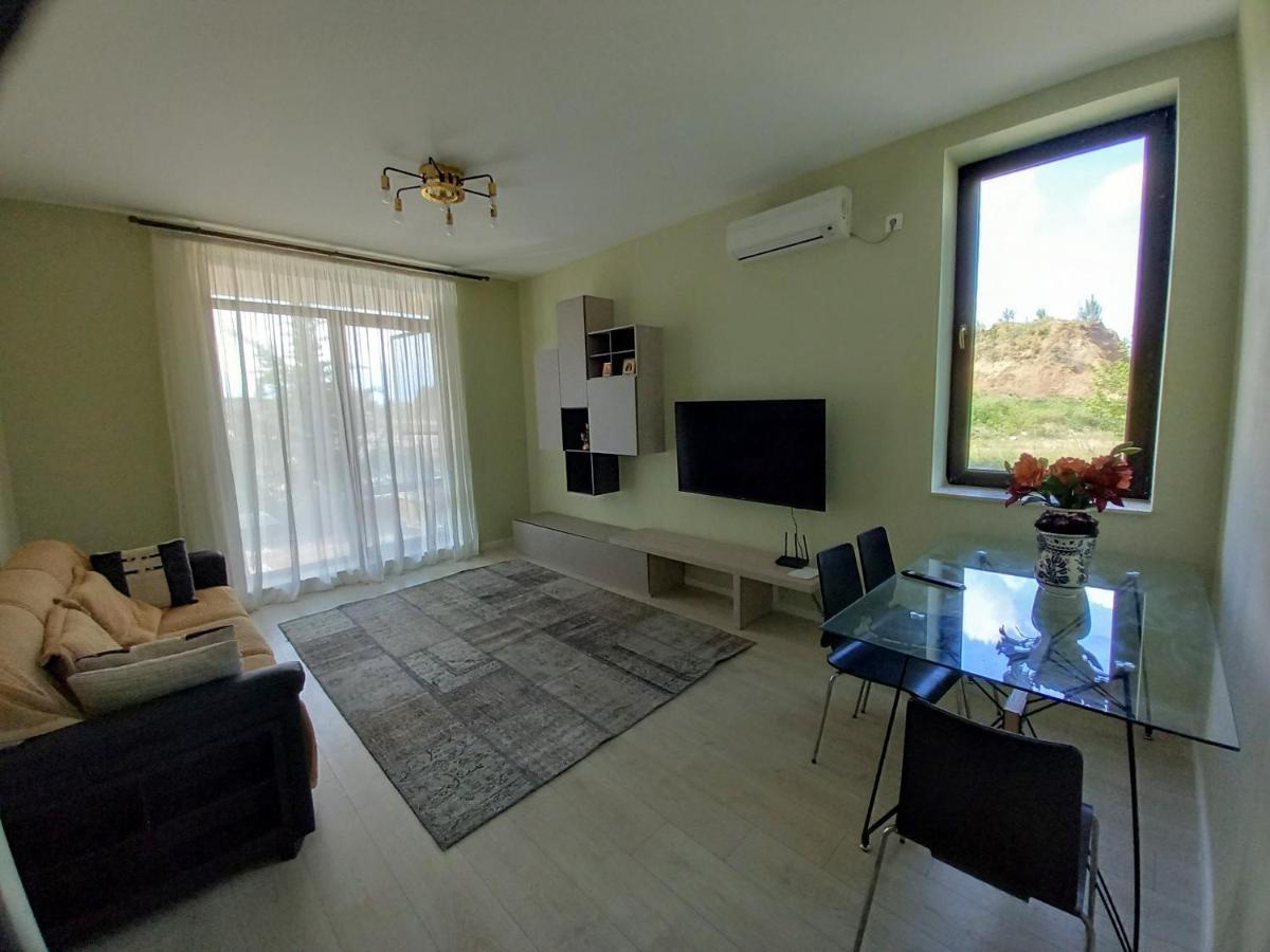 Herastrau Apartment Bukarest Eksteriør billede