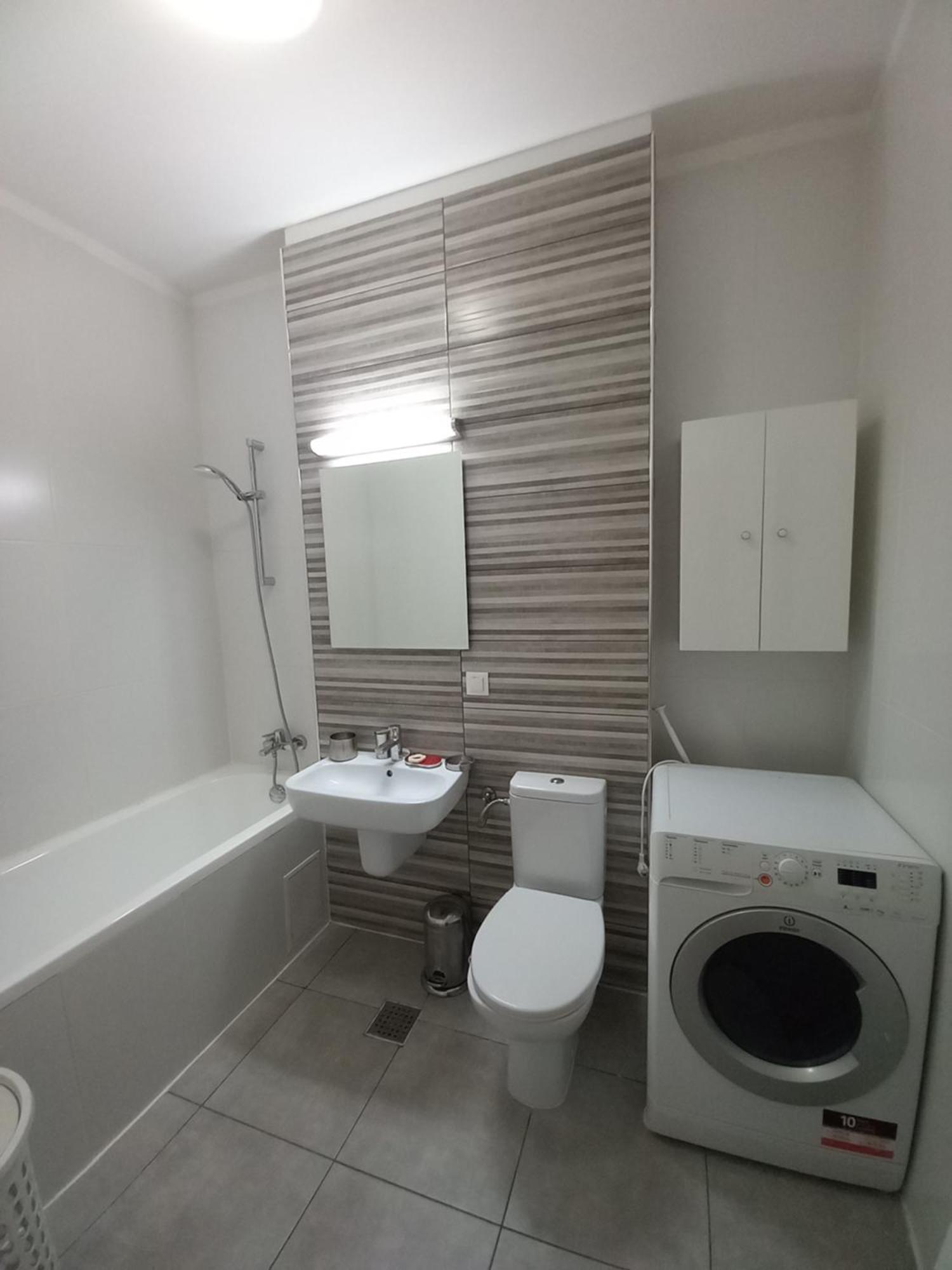 Herastrau Apartment Bukarest Eksteriør billede